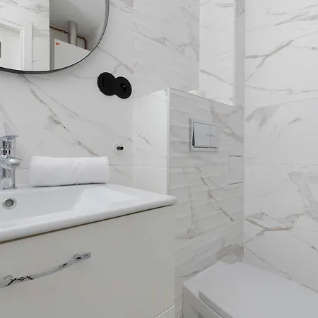 Pearl 3city By Renters Апартаменти *
