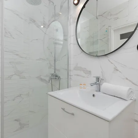 Elegant 1-bedroom 3city By Renters