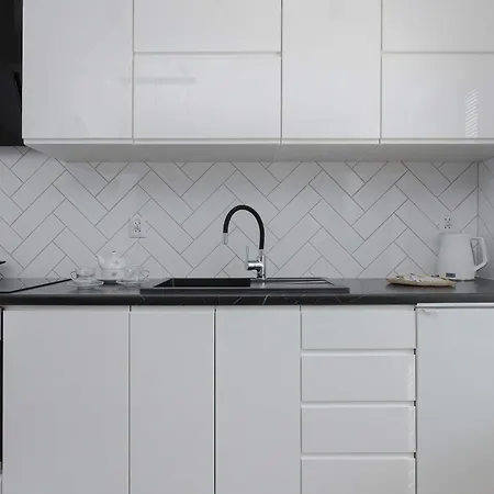 Appartement Elegant 1-bedroom 3city By Renters